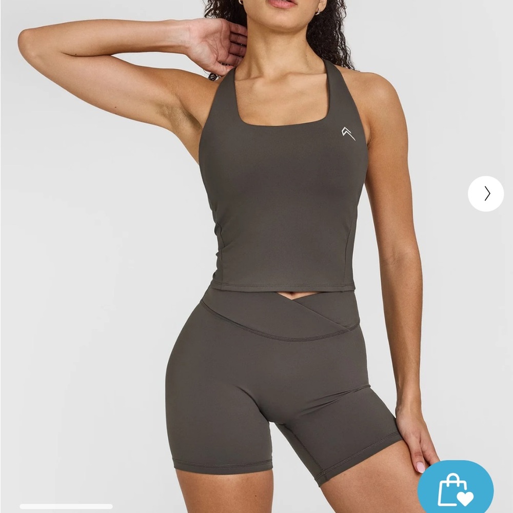 Oner Active TIMELESS SQUARE NECK MID VEST